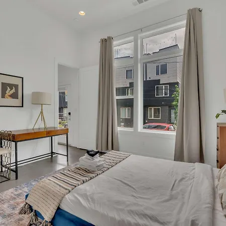 2 Lux Homes 2Mi To Broadway Huge Rooftop Sleeps 24